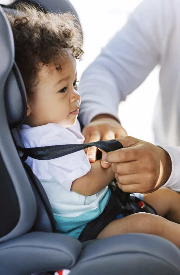 how do you travel with a car seat