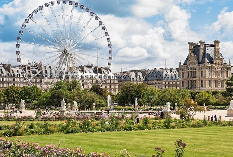 Jardin des Tuileries. Photo credit: hotels.com Jardin des Tuileries. Photo credit: hotels.com